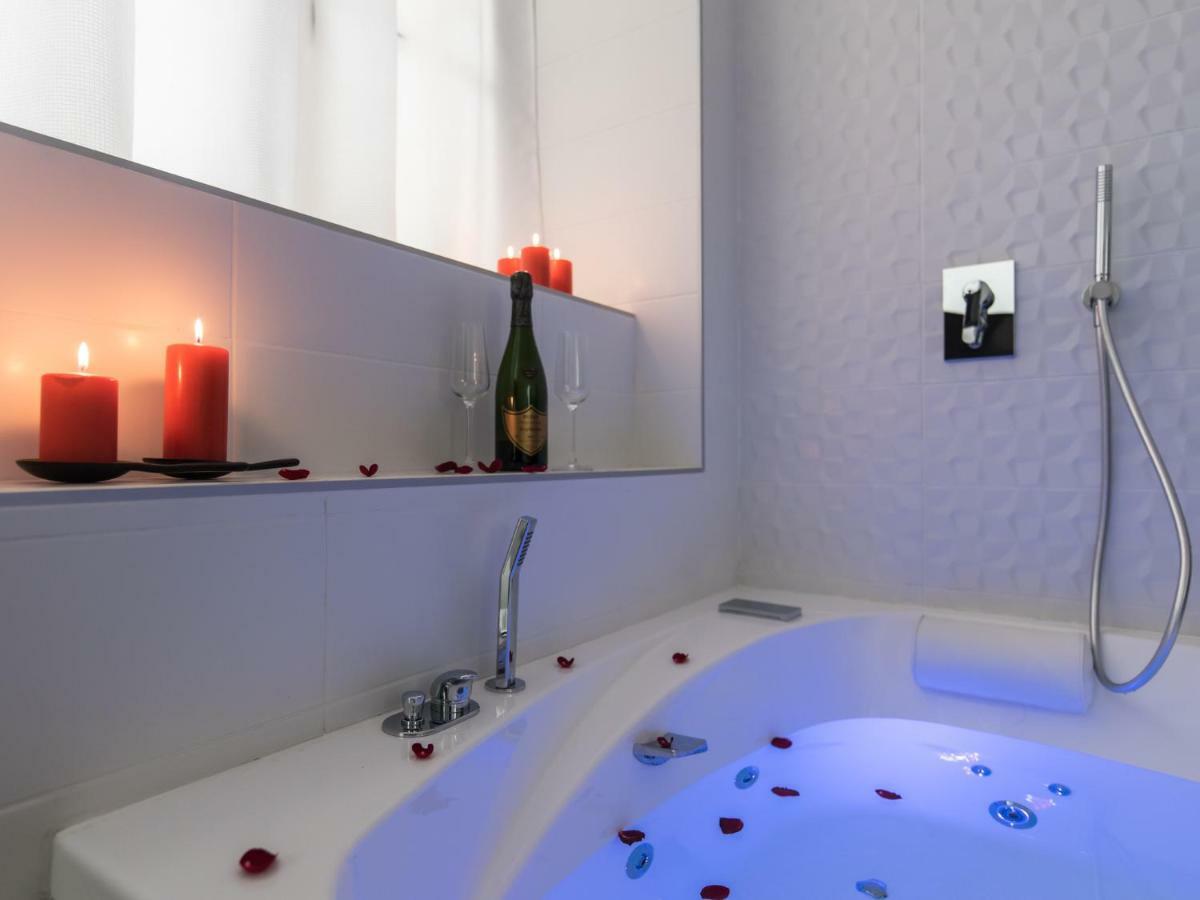 Luxury Studio & Spa-Lyon Centre Kültér fotó